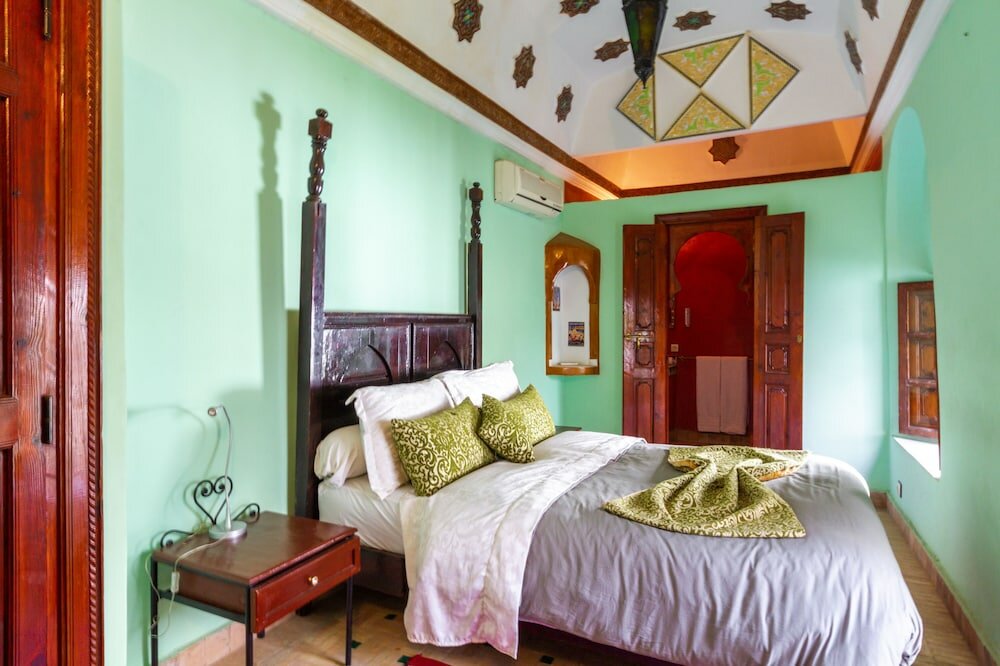 Фото Riad Le Dromadaire Bleu by Weekome