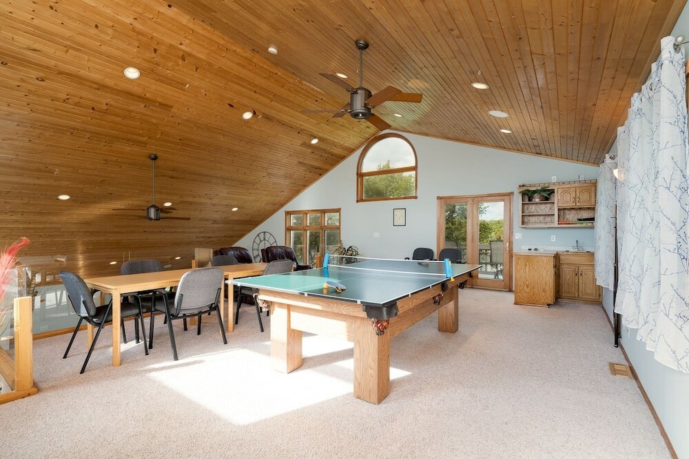 Фото Manor on the River - Whole House