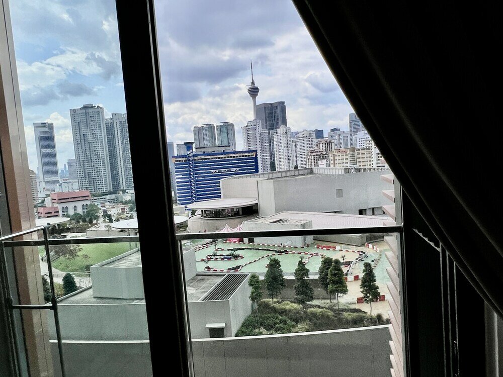 Фото Bbcc Lucentia Residence by Kay-Stay