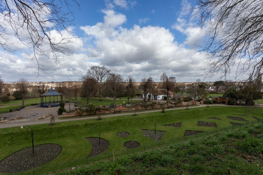 Фото Castle Reach Apartment by Creative Stays