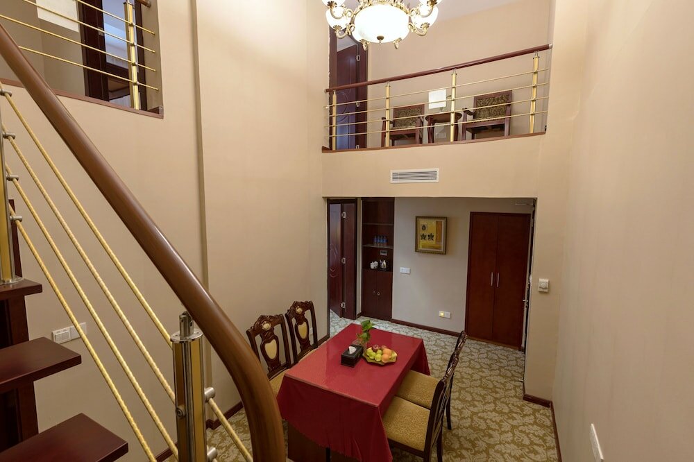 Фото Weiluola Hotel Xiamen