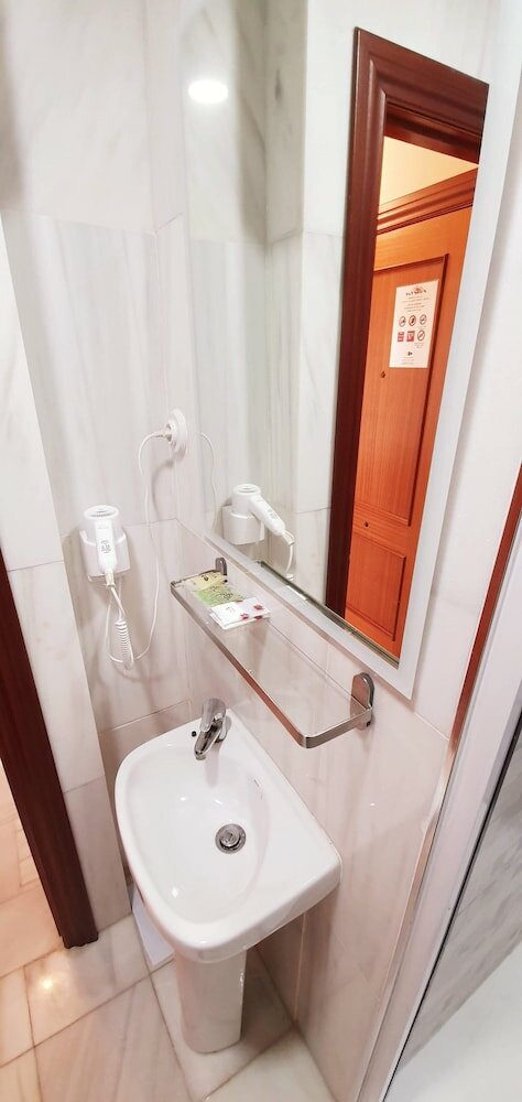 Фото Fan Rooms Carretería