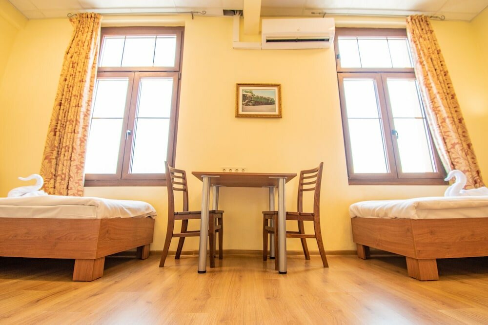 Фото Hostel Central Station Plovdiv