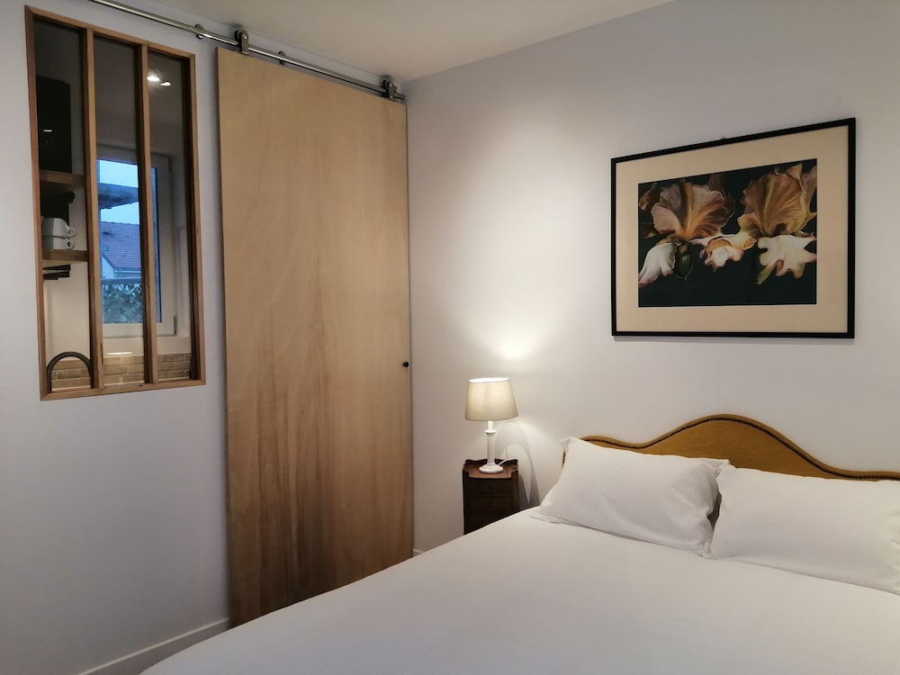 Фото Studios confort Villa Voltaire