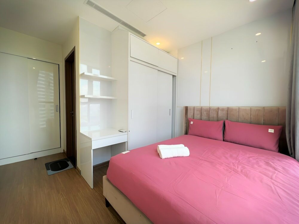 Фото Vinhomes Sky Lake Pham Hung