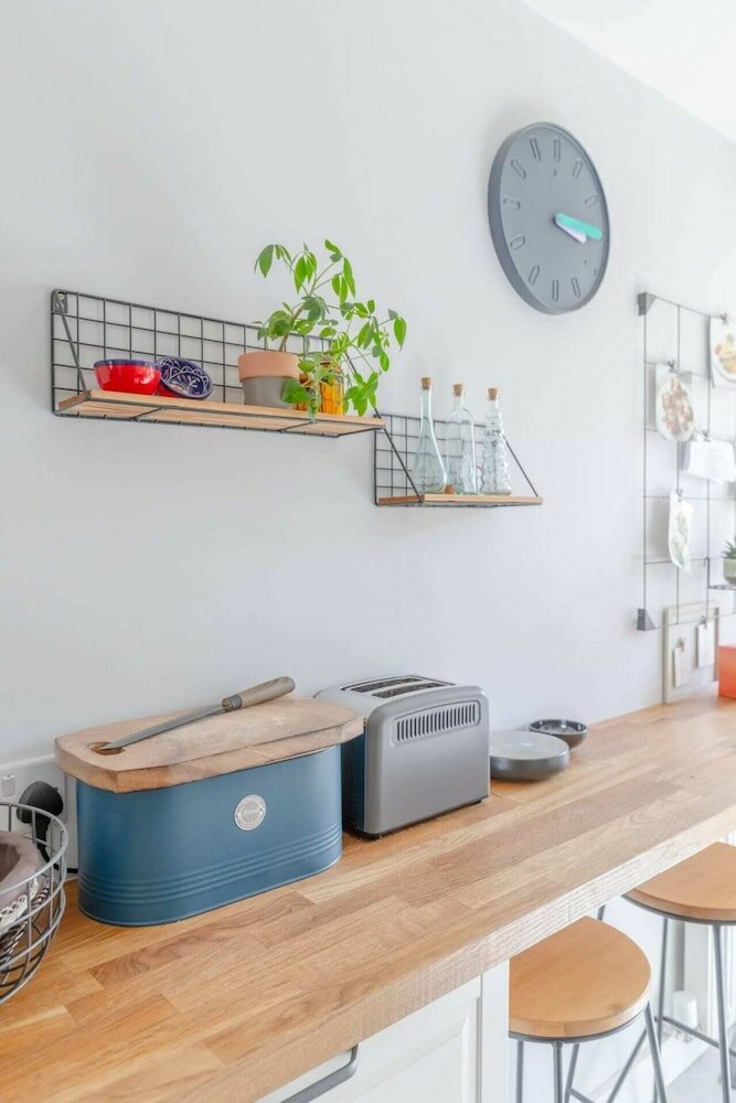 Фото Modern & Spacious 3bd House - Canning Town