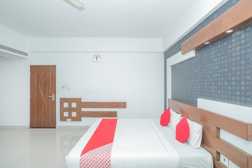 Фото Collection O 3175 Pluspoint Suites