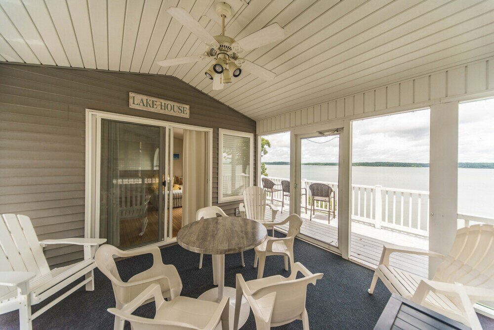 Фото Lake-front Luxury 5bdrm on Kentucky Lake - Jz Vacation Rentals