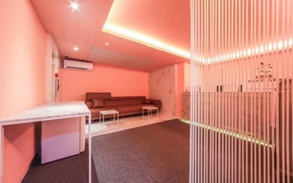 Фото Hotel Momo Juice