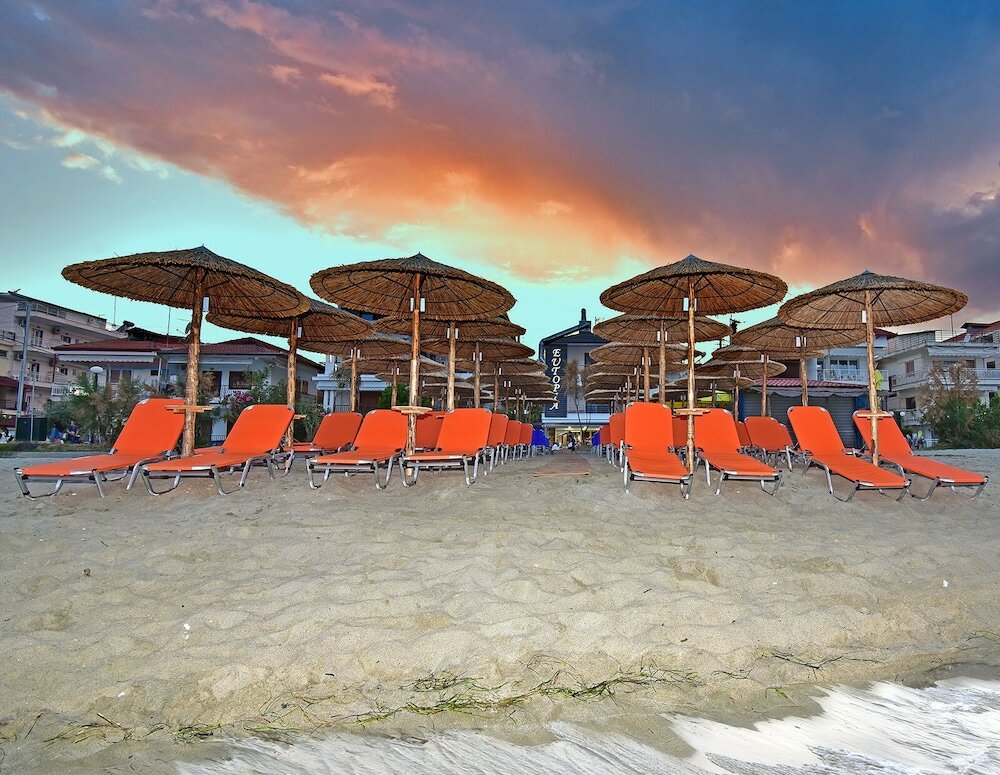 Фото Eutopia Hotel