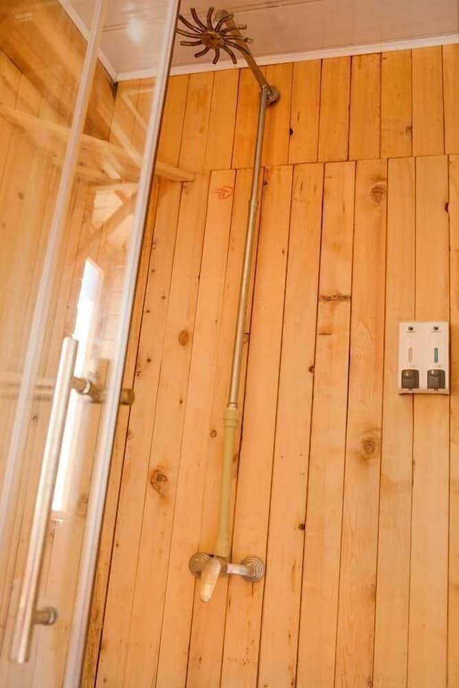 Фото Dragoncloud Hotel