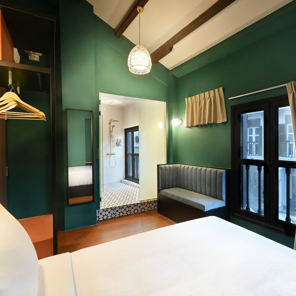 Фото Dream Chaser Boutique Capsule Hotel