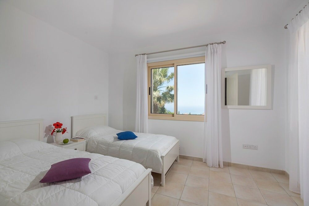 Фото Resitour - Perneri Villas