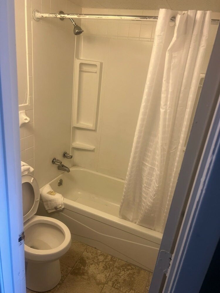 Фото The Grand Motel Inn and Suite Louisville