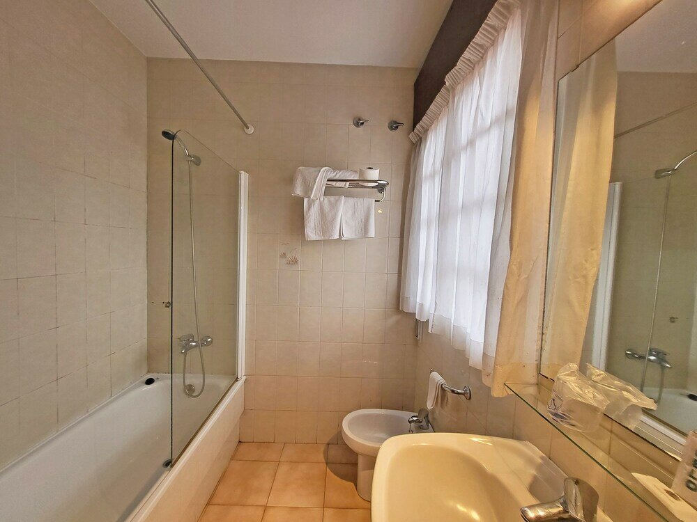 Фото Hotel Galaico Sanxenxo