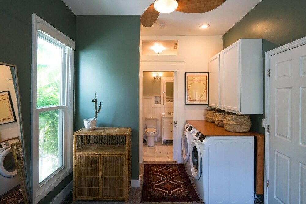 Фото The Enchanted Franklin