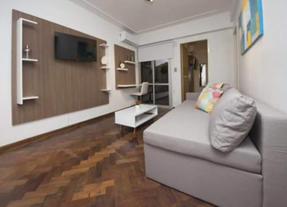 Фото 27 de Abril Apartment 25w