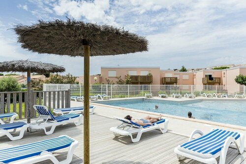 Гостиница Les Girelles - Vacances Ulvf в Нарбонне