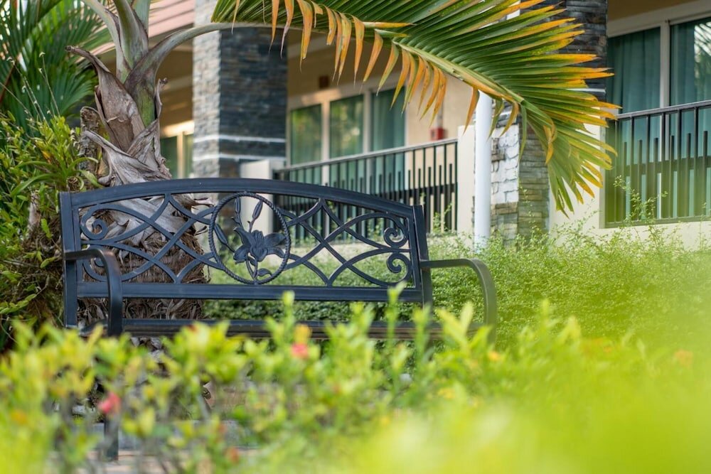 Фото Tachang Airport Hotel