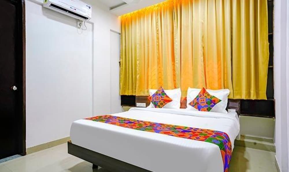 Фото Fabhotel Woods Regency