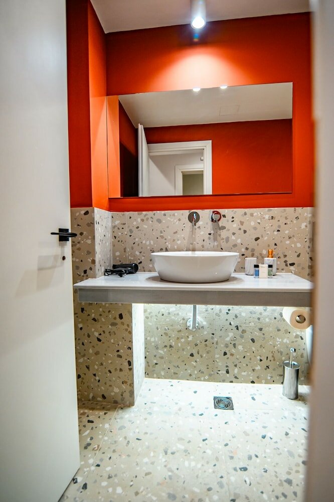 Фото A-13 Belle Athenes - Luxury Rooms at Monastiraki Railway Station