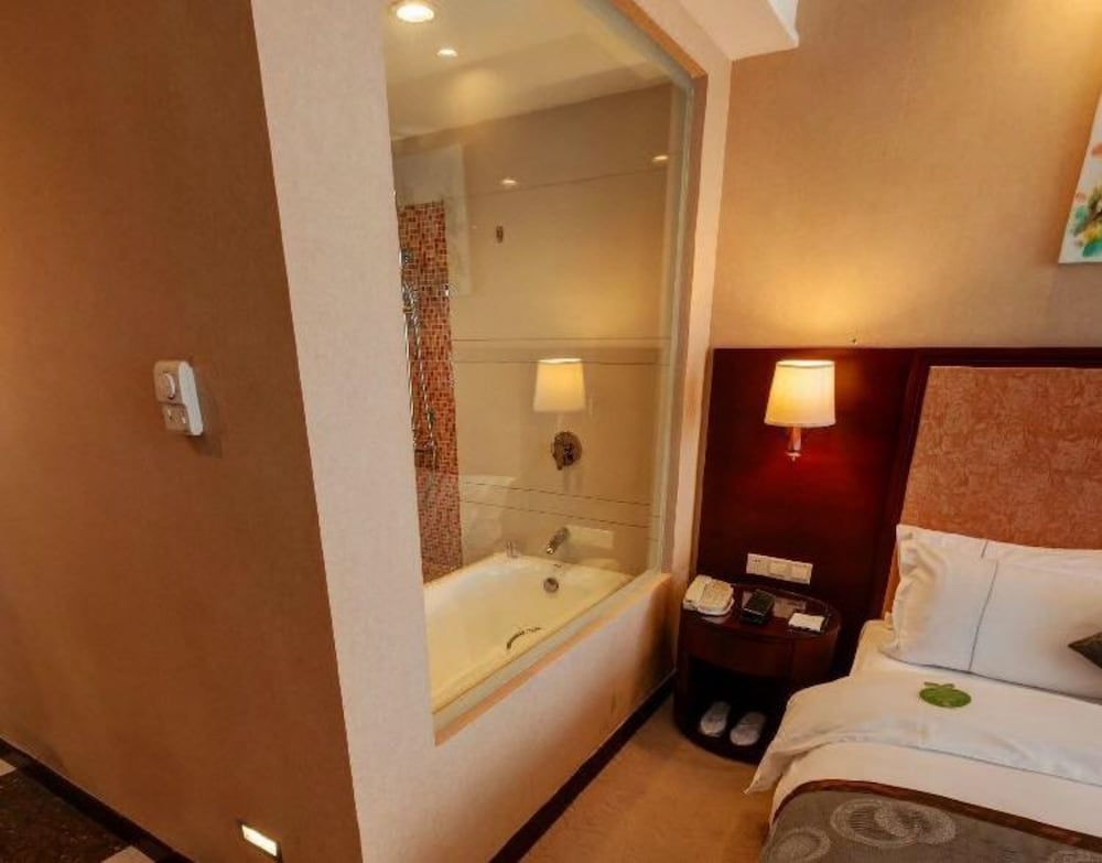 Фото Shenzhen Jiayue Hotel