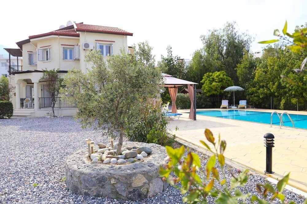 Фото Villa Jasmine by Amy Villas