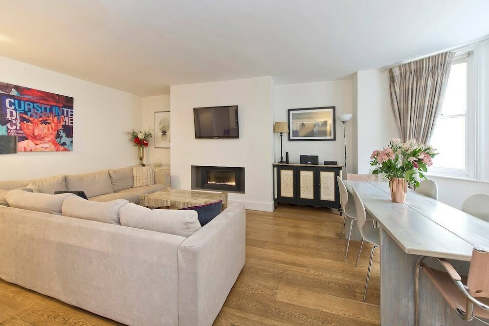 Фото Fantastic 3 Bed Apartment In Earls Court