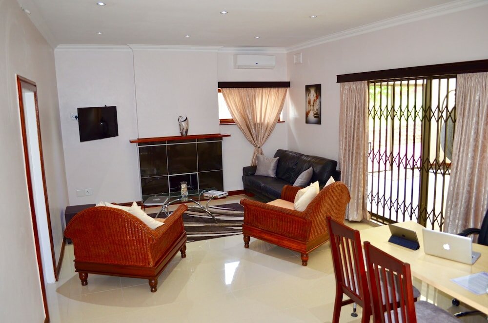 Фото The Meritus