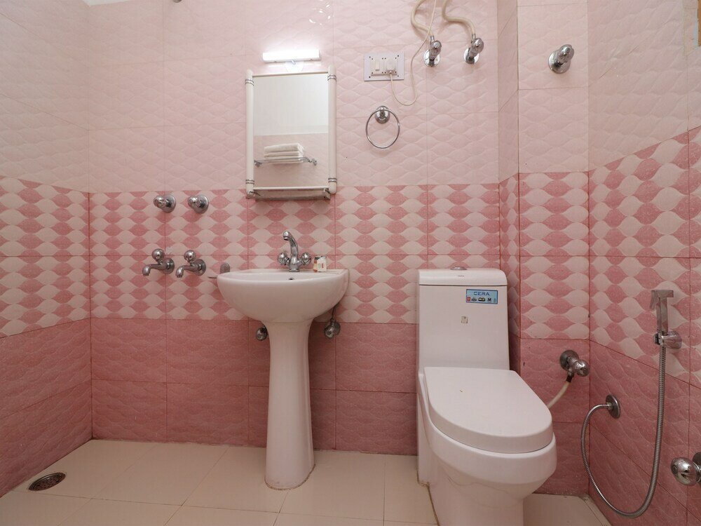 Фото Oyo 23570 Hotel New Tashila