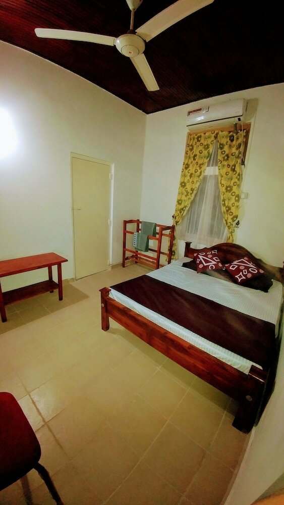 Фото Hsn Home Villa - Colombo