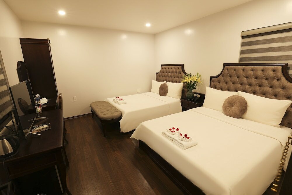 Фото Royal Văn Phú Hotel