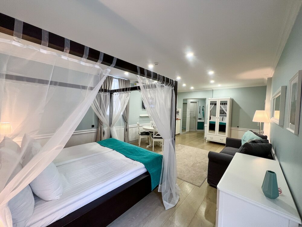 Фото Revelton Suites Riga