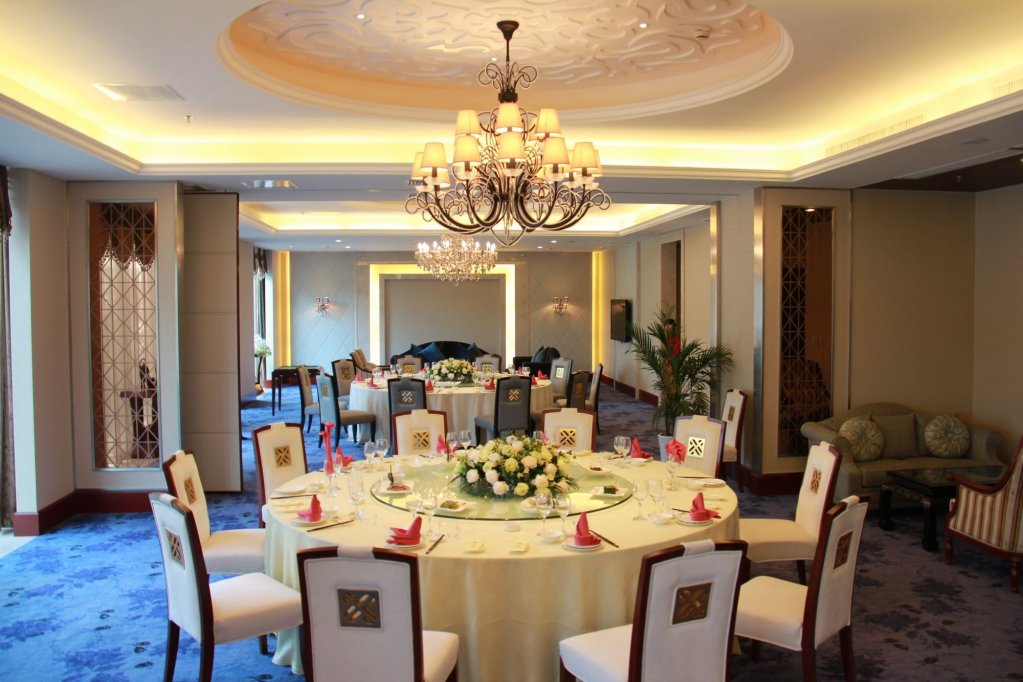 Фото Jiangsu Cuipingshan Hotel