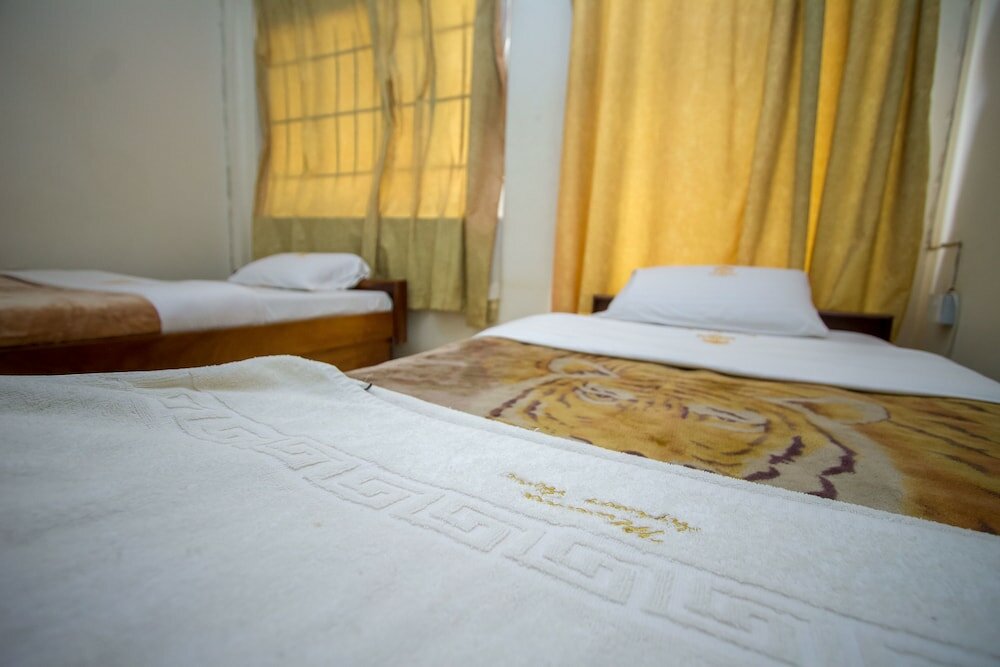 Фото Mwana Highway Hotel Iganga