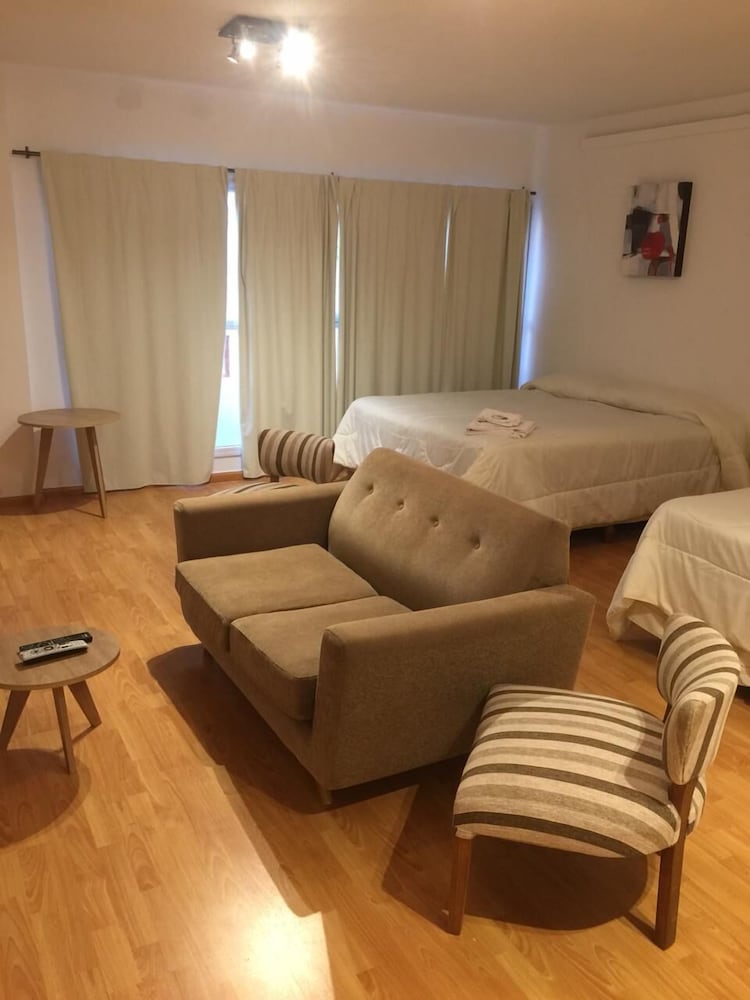 Фото 679 Inn Apart Hotel