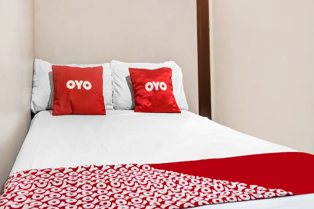 Фото Spot On 91336 Guesthouse Tarumanegara