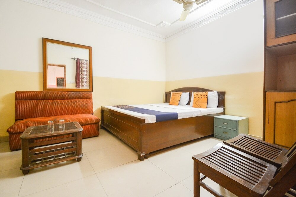 Фото Spot On 36686 Hotel Om Shanti Palace