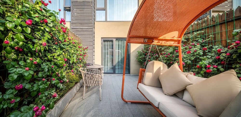 Фото Hilton Garden Inn Chengdu Kuanzhai Alley