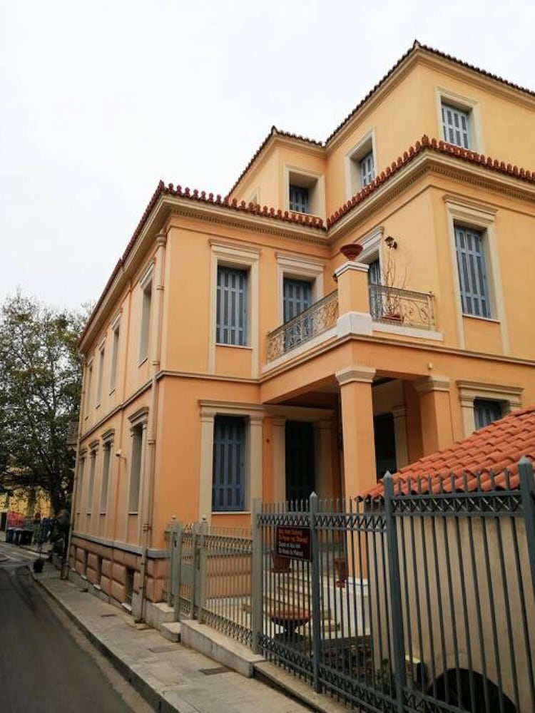 Фото Magnificent Apt under the Acropolis