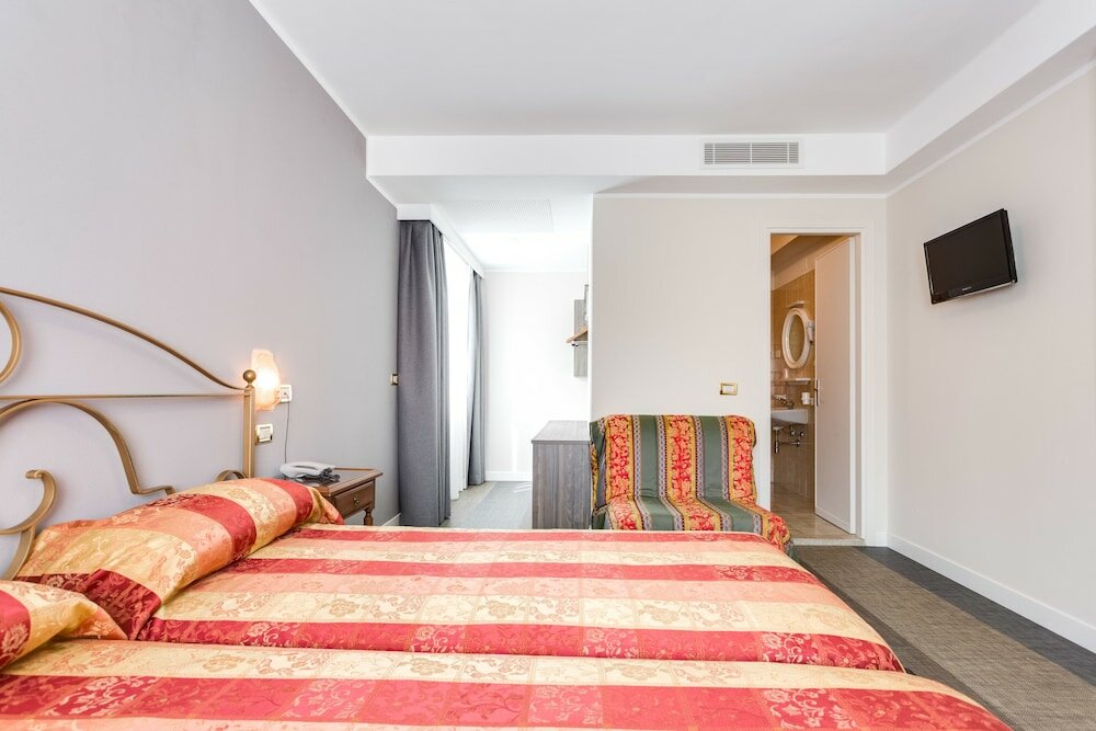 Фото Hotel Europa