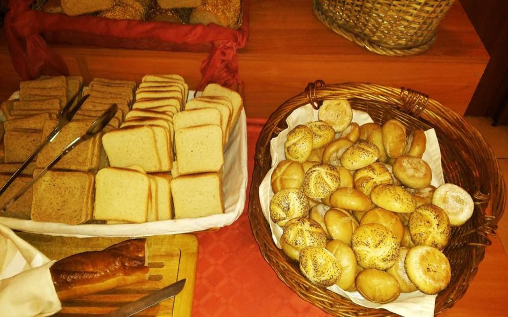 Фото Hotel Perunika