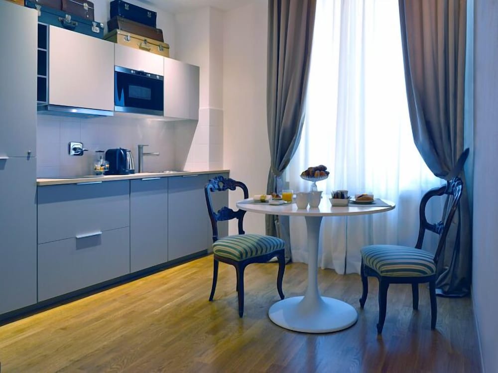 Фото Phi Hotel Bologna