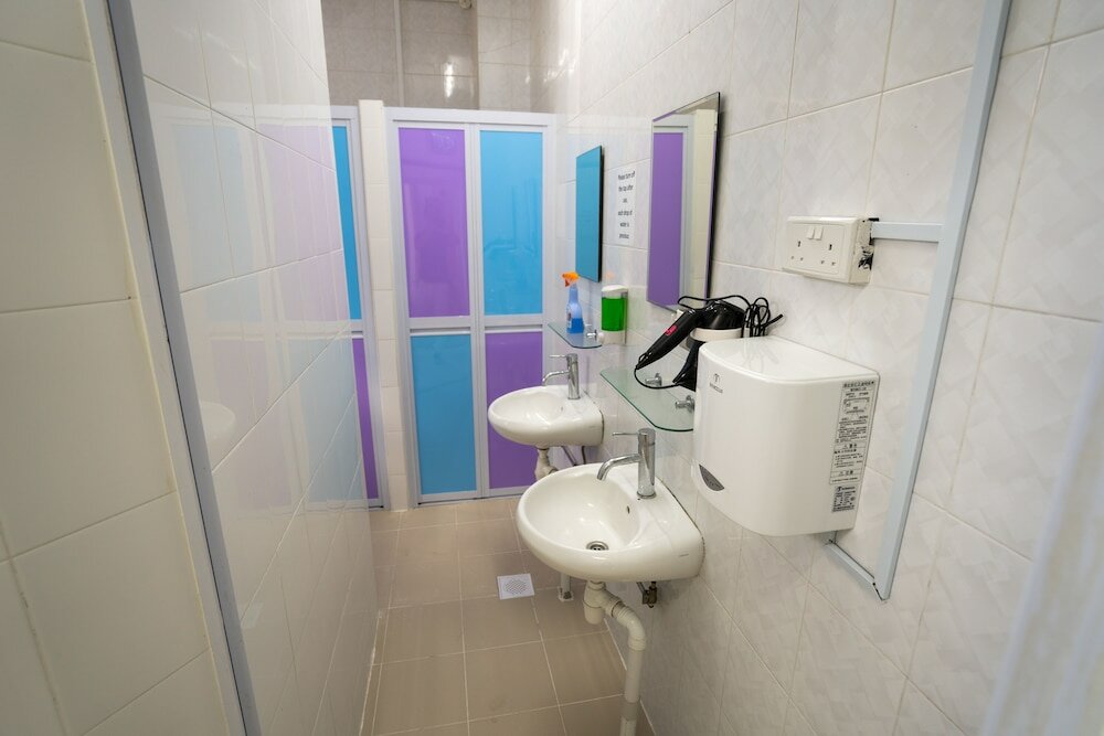 Фото Oss Backpackers Hostel