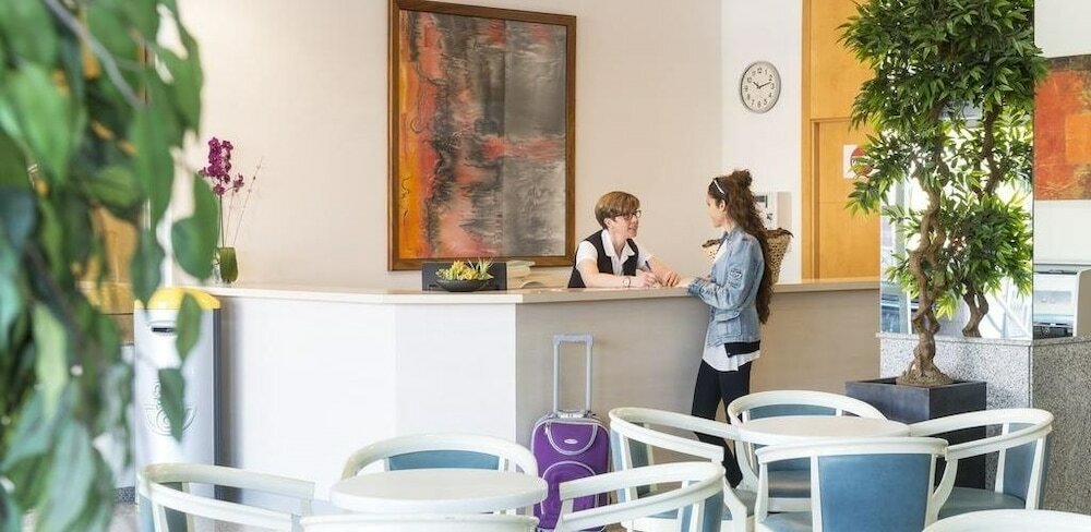 Фото Apartamento cerca de Water World y Gnomo Park