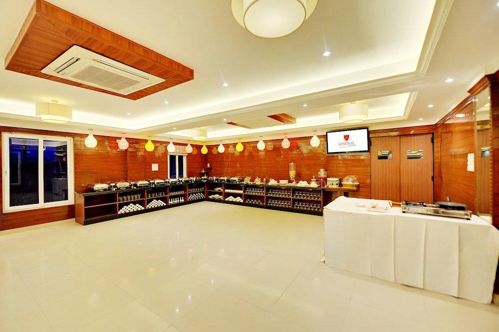 Фото The Liverpool Blue Hotel