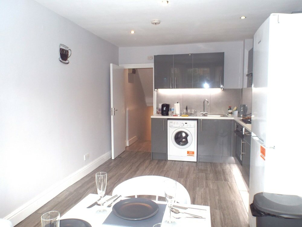 Фото East London Short Let's