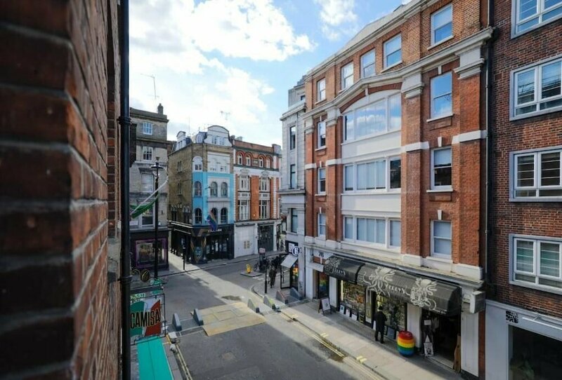 Гостиница StayInn Soho в Лондоне