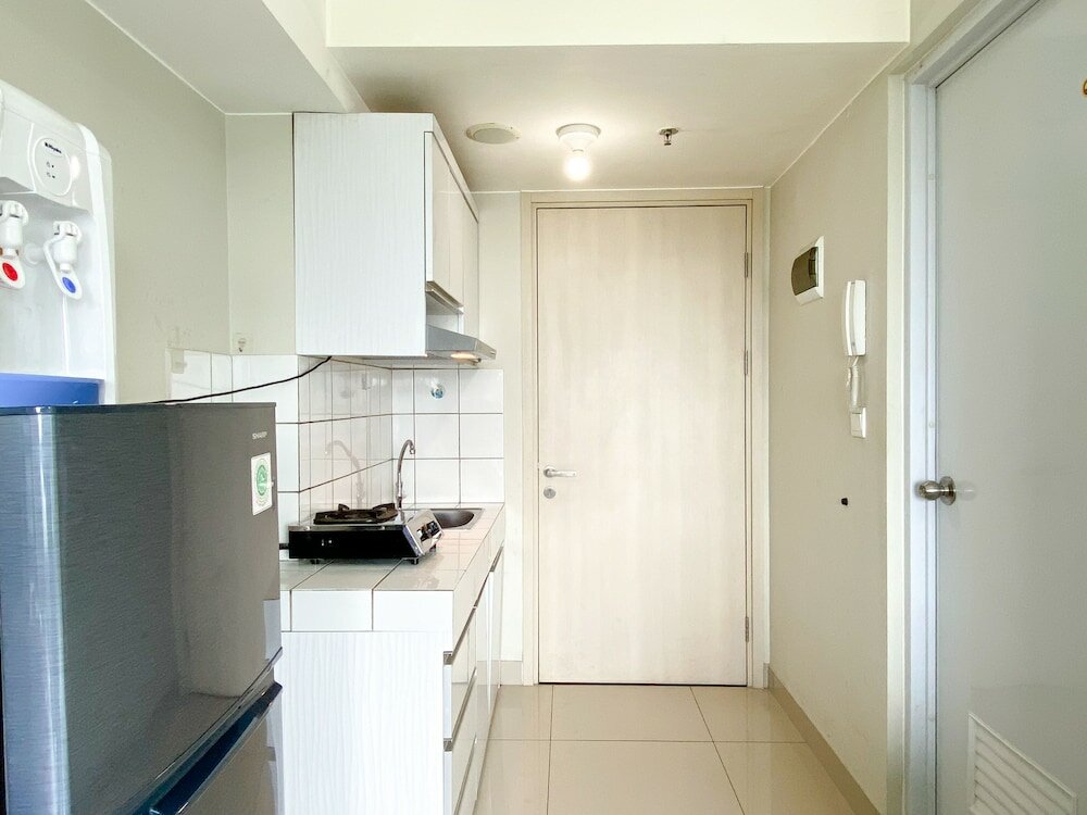 Фото Modern Look Studio At Springlake Summarecon Bekasi Apartment