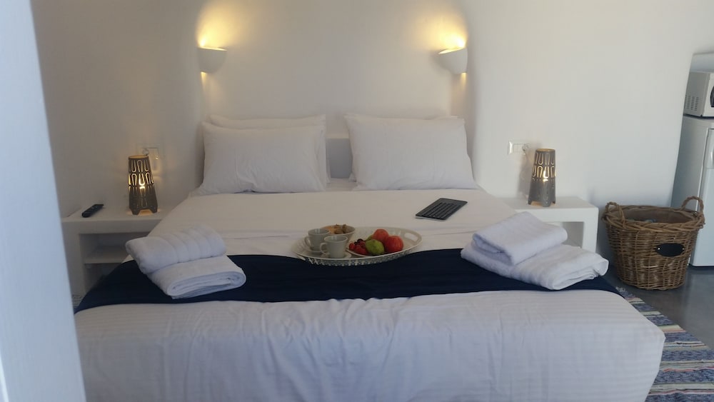 Фото Naftilos Houses